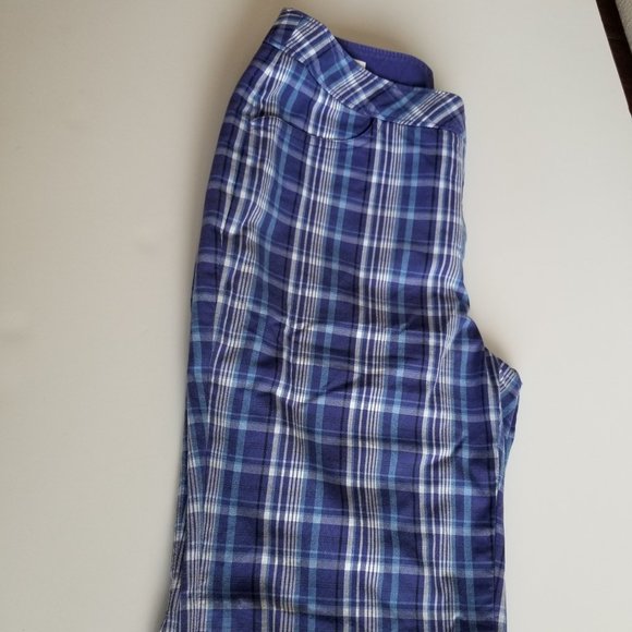 Cutter and Buck Purple Plaid Shorts Size 2 - Picture 2 of 4